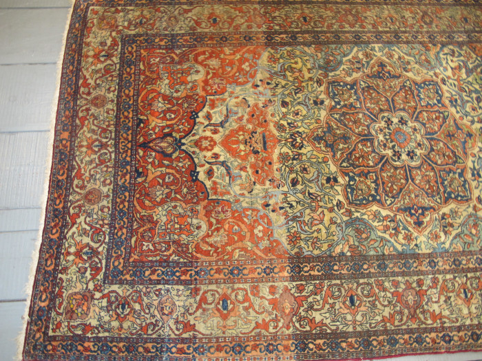 Fine Isfahan Rug