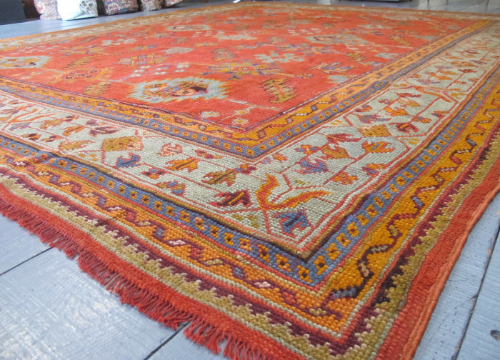 Oushak Carpet