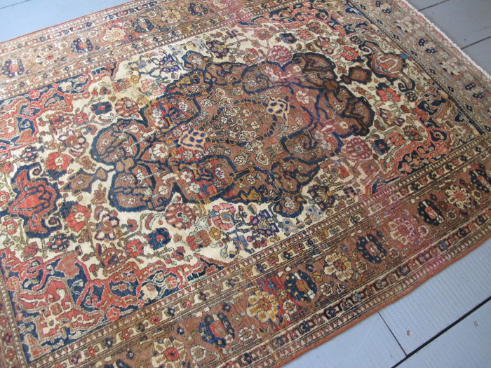 Fine Isfahan Rug