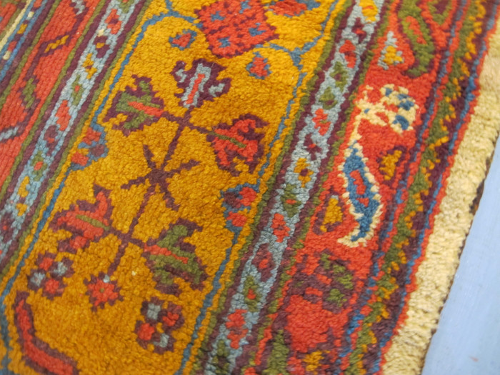 Oushak Carpet