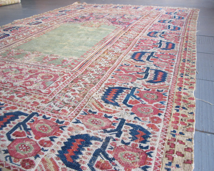 Ghiordes Prayer Rug